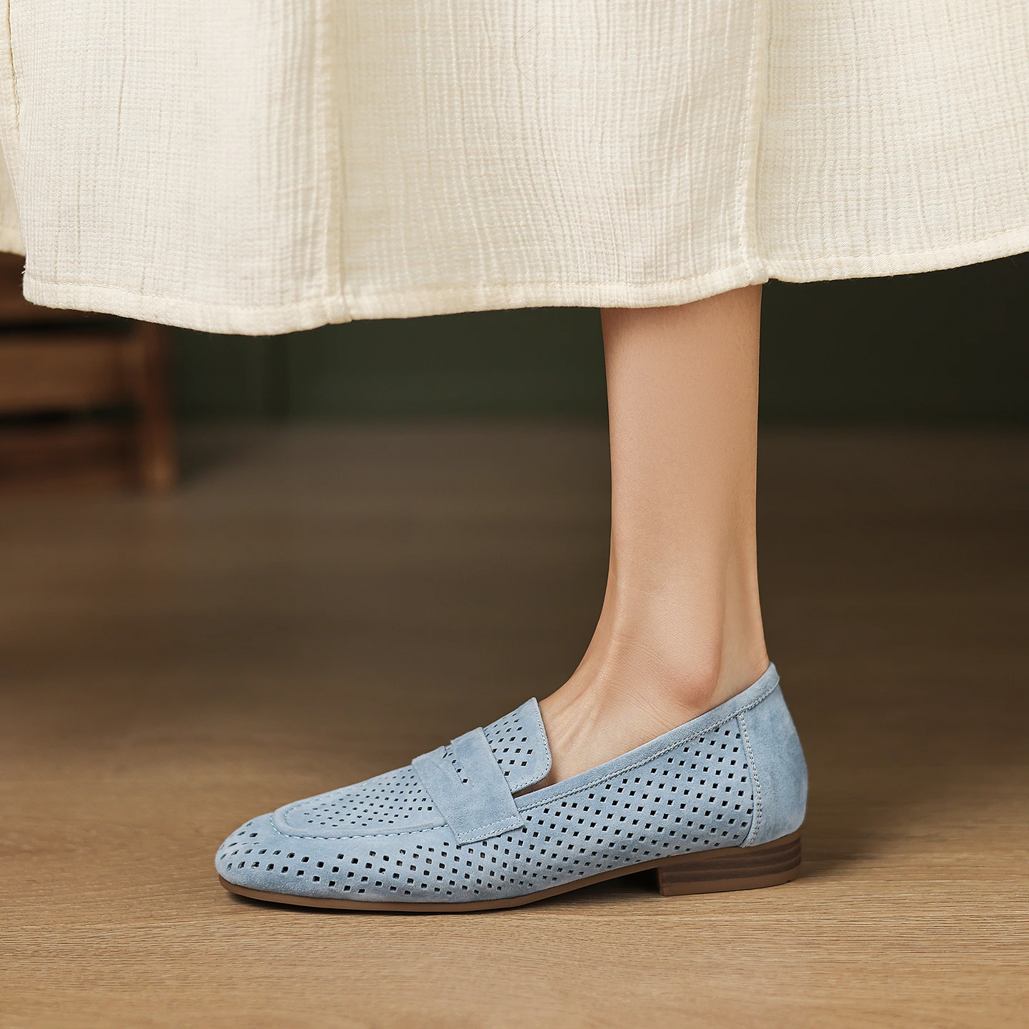 Genuine Leather Sheepskin Suede Slip-On Women's Loafers,Hollow Out Low-Top Round Toe Summer Women's Sandals,Casual Women's Shoes
Genuine Leather Sheepskin Suede Slip-On Women's Loafers,Hollow Out Low-Top Round Toe Summer Women's Sandals,Casual Women's Shoes