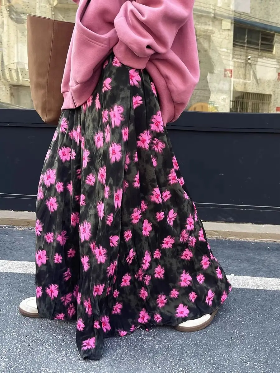 Women's Thin Half Skirt 2025 Spring and Summer New High Waist Big Swing Long A-line Folded Skirt for Children
Women's Thin Half Skirt 2025 Spring and Summer New High Waist Big Swing Long A-line Folded Skirt for Children