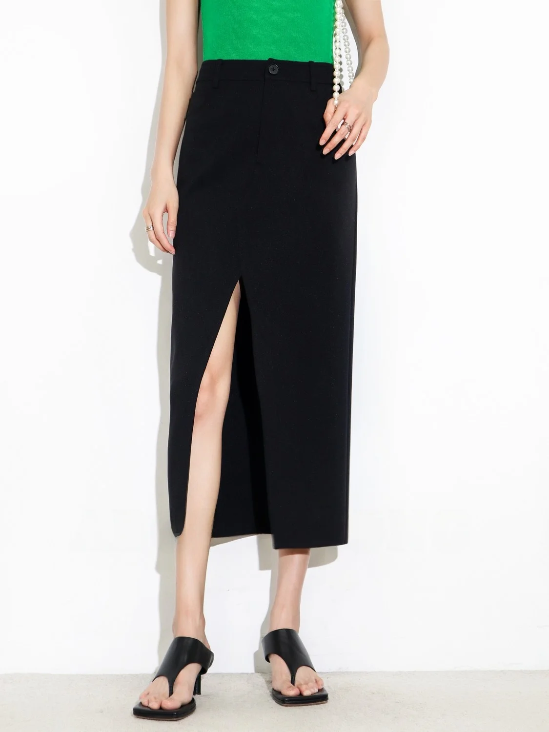 High Waist Straight Leg Patent Silk Half Skirt Women's Fashion Commute Style Polyester Fiber H-Shape Pure Color Summer 2025
High Waist Straight Leg Patent Silk Half Skirt Women's Fashion Commute Style Polyester Fiber H-Shape Pure Color Summer 2025