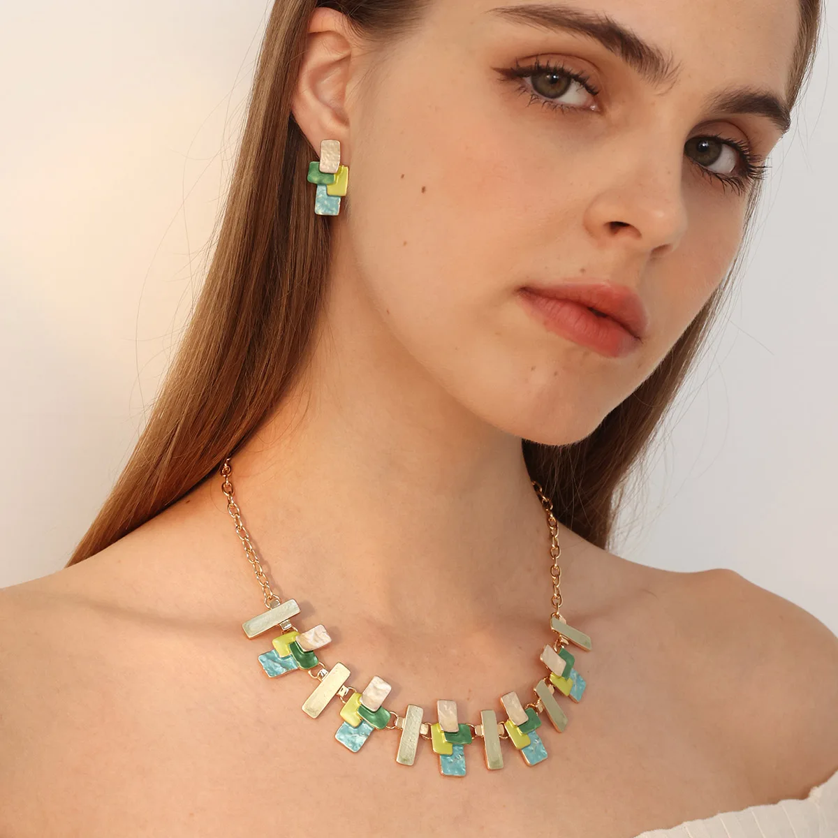 Meicem Jewelry Set Zinc Alloy Geometric Square Level Design Necklace And Earrings Elegant Temperament Jewelry Set For Women
Meicem Jewelry Set Zinc Alloy Geometric Square Level Design Necklace And Earrings Elegant Temperament Jewelry Set For Women