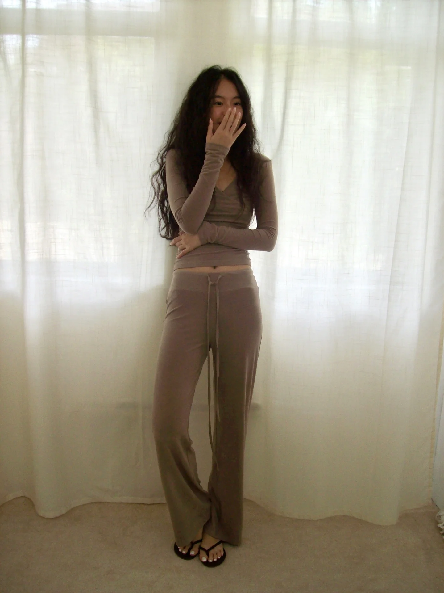 Dozeday American Retro Camere Comfortable Casual Commute Fitn Autumn Winter Home Yoga Clothes Set Women's Slim Fit Sweater
Dozeday American Retro Camere Comfortable Casual Commute Fitn Autumn Winter Home Yoga Clothes Set Women's Slim Fit Sweater