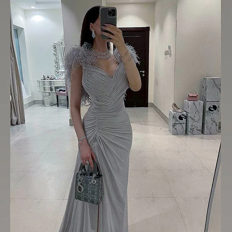 MULONG V Neck Formal Women's Evening Dress For Prom Mermaid Chifoon Elegant Party Dresses For Women 2023 With Feathers
MULONG V Neck Formal Women's Evening Dress For Prom Mermaid Chifoon Elegant Party Dresses For Women 2023 With Feathers