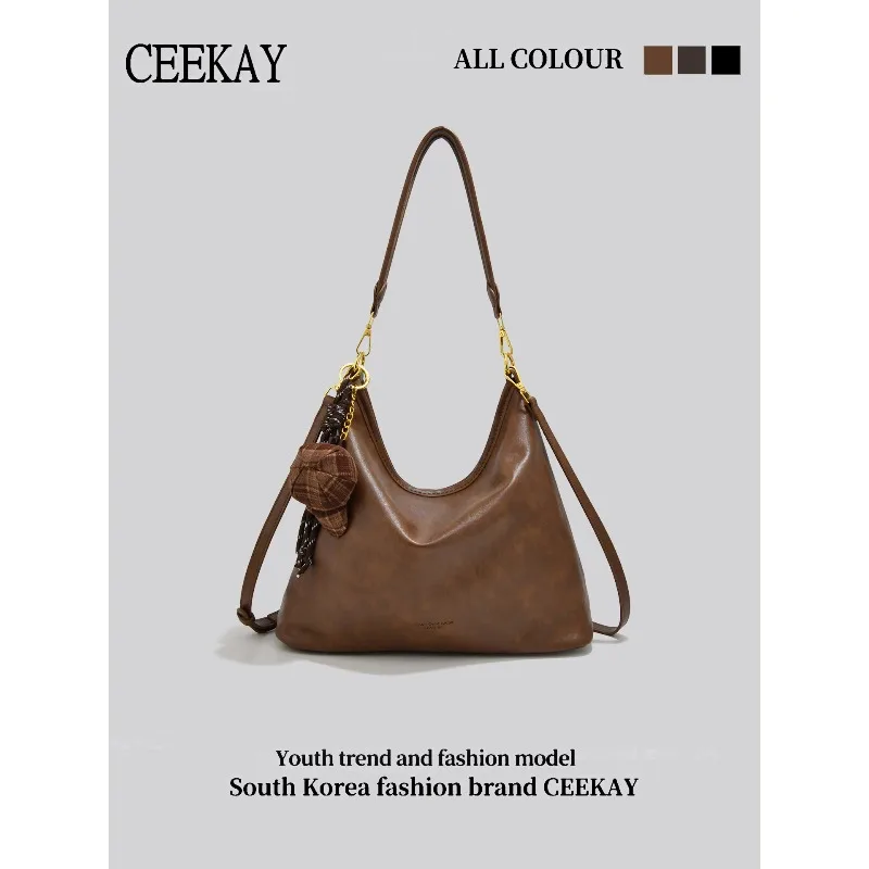 CEEKAY Classic Brown Tote Bag, Dual Strap Decor Handbag with Plaid Hat Pendant, Elegant Daily Shoulder Bag Tote Bags for Women
CEEKAY Classic Brown Tote Bag, Dual Strap Decor Handbag with Plaid Hat Pendant, Elegant Daily Shoulder Bag Tote Bags for Women