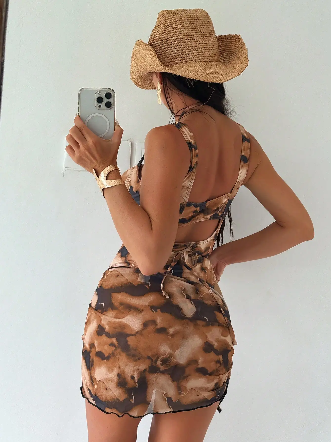 Criss-Cross Halter One-Piece Swimsuit With Skirt Cover Up Print Beach Vacation
Criss-Cross Halter One-Piece Swimsuit With Skirt Cover Up Print Beach Vacation
