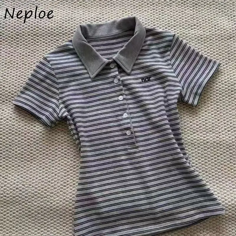 Neploe Korea Simple Office Lady Vintage Stripe Women Shirt New All-match Slim Short Tops Minority Personalized Elegant T-shirt
Neploe Korea Simple Office Lady Vintage Stripe Women Shirt New All-match Slim Short Tops Minority Personalized Elegant T-shirt