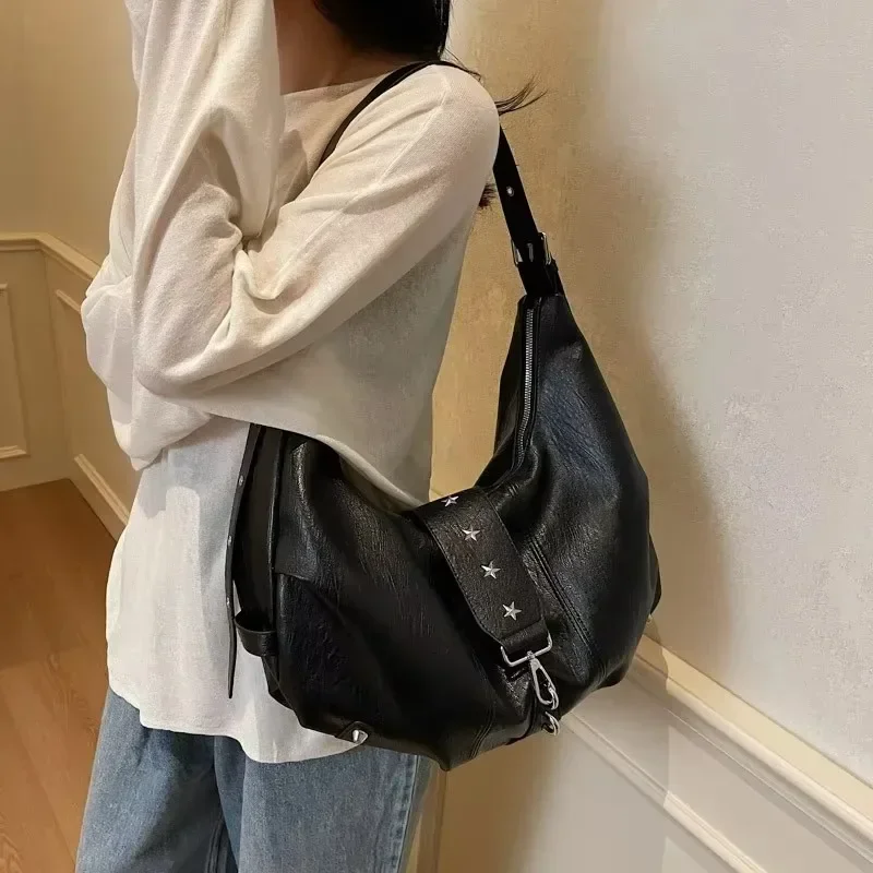 Pu Zipper Solid Shoulder Bags Large Capacity Casual Women's Bags 2025 High Quality Sewing Thread Star Women's Handbags
Pu Zipper Solid Shoulder Bags Large Capacity Casual Women's Bags 2025 High Quality Sewing Thread Star Women's Handbags