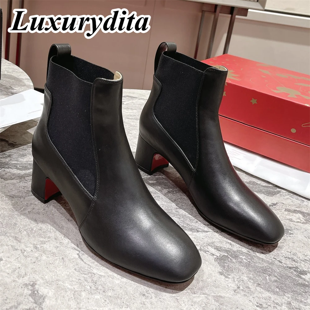 Top Quality Womens High Heel Boots Luxury Fashion Women Ankle Boots Designer Red heel leather sole over the knee boots 0687
Top Quality Womens High Heel Boots Luxury Fashion Women Ankle Boots Designer Red heel leather sole over the knee boots 0687