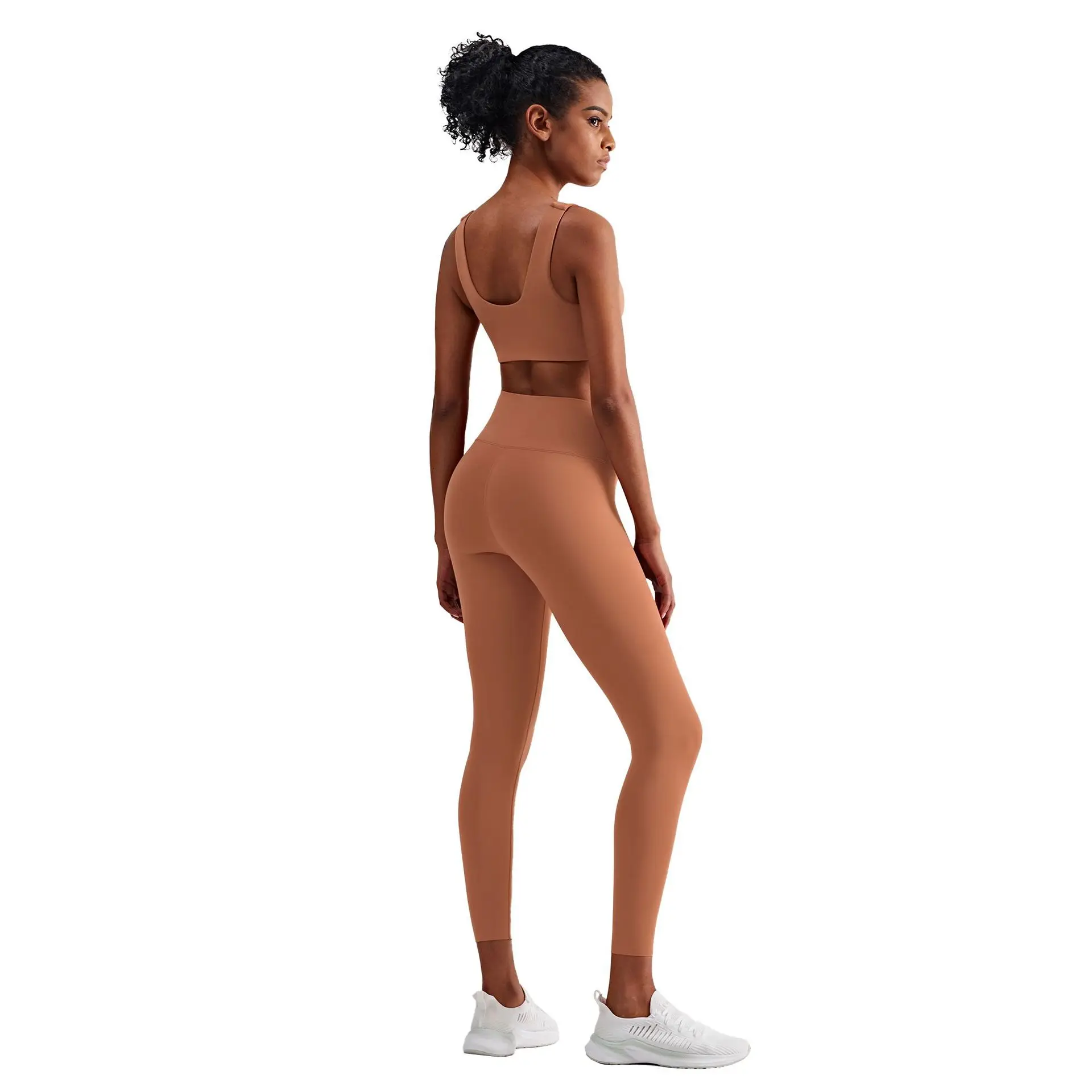 2025 Women's Nude Feel High Support Yoga Bra U Collar Removable Pads Breathable Workout Sports Bra Gym Training Running
2025 Women's Nude Feel High Support Yoga Bra U Collar Removable Pads Breathable Workout Sports Bra Gym Training Running
