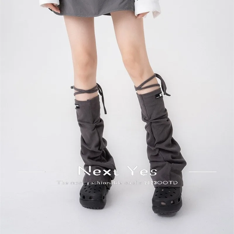 Female Spice Girls Draw Rope and Pile Socks Leg Sleeves Bell Mouth Fashion Design and Knee Socks Tide Socks.
Female Spice Girls Draw Rope and Pile Socks Leg Sleeves Bell Mouth Fashion Design and Knee Socks Tide Socks.