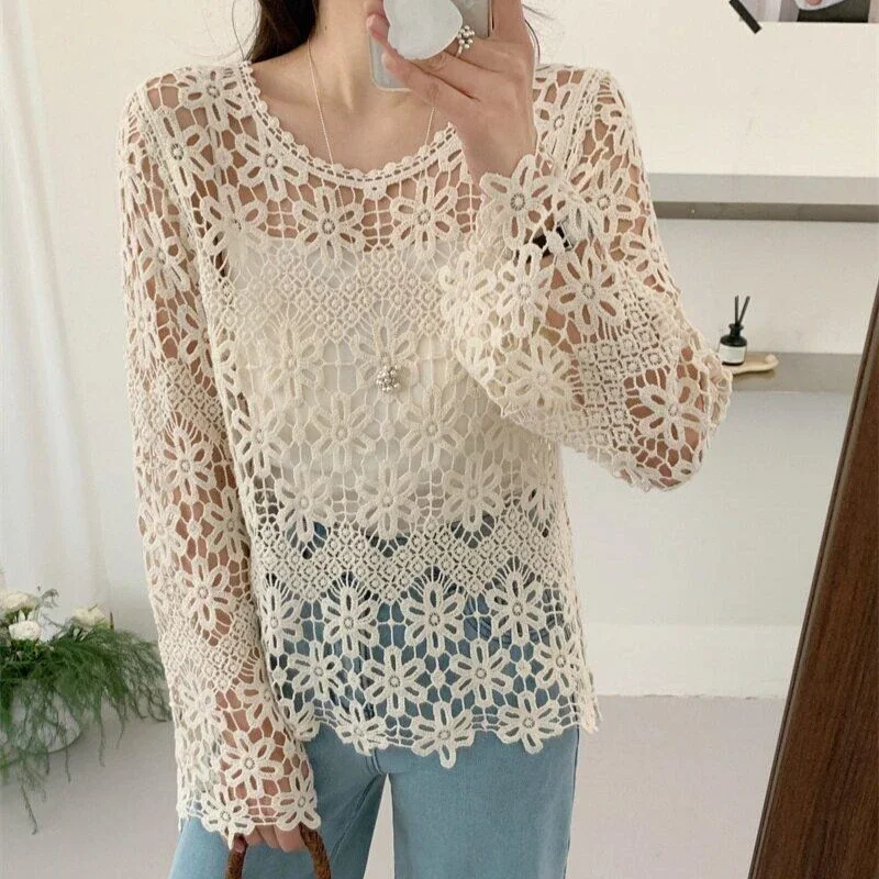 Floral Lace Blouse Women Crochet Top Long Sleeve Open-work Knit Shirt Women Beach Cover-up Spring Summer 2026 Boho Festival
Floral Lace Blouse Women Crochet Top Long Sleeve Open-work Knit Shirt Women Beach Cover-up Spring Summer 2026 Boho Festival