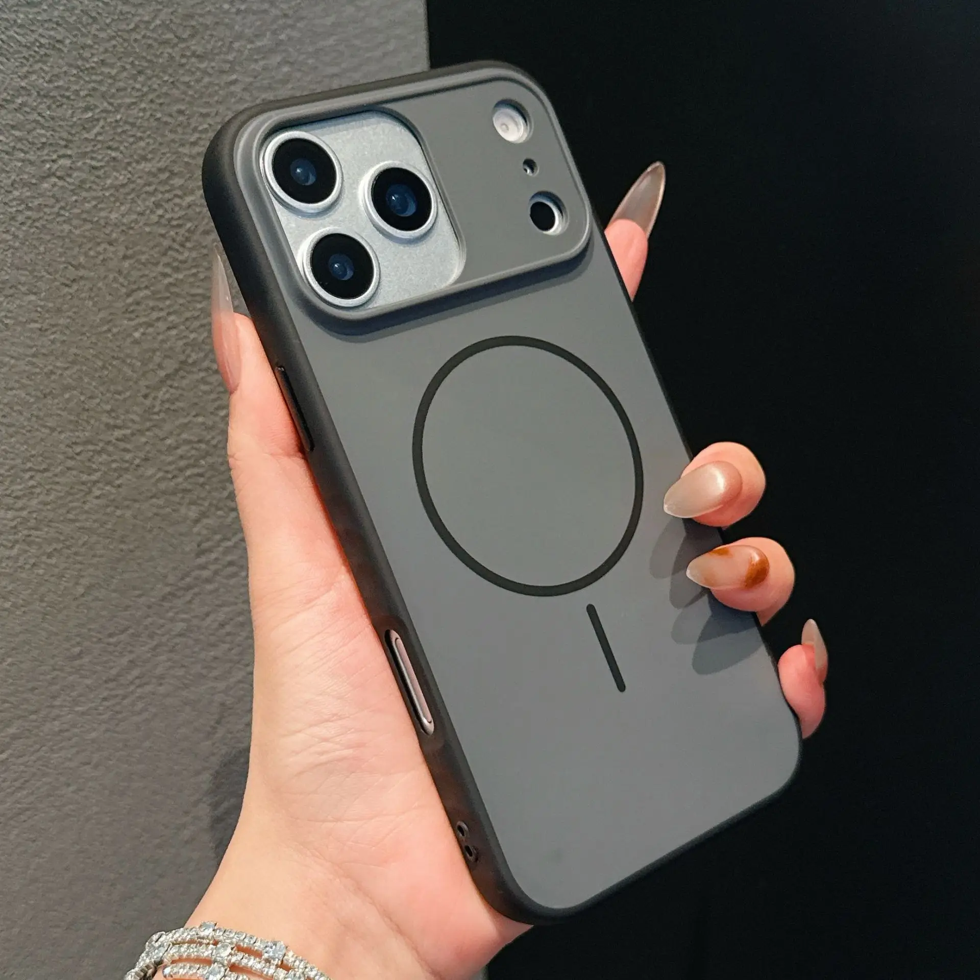 For iPhone 17 Pro Max/17 Pro/17 Air/17 Magnetic Case Solid Color Anti-Slip Wireless Charging
For iPhone 17 Pro Max/17 Pro/17 Air/17 Magnetic Case Solid Color Anti-Slip Wireless Charging