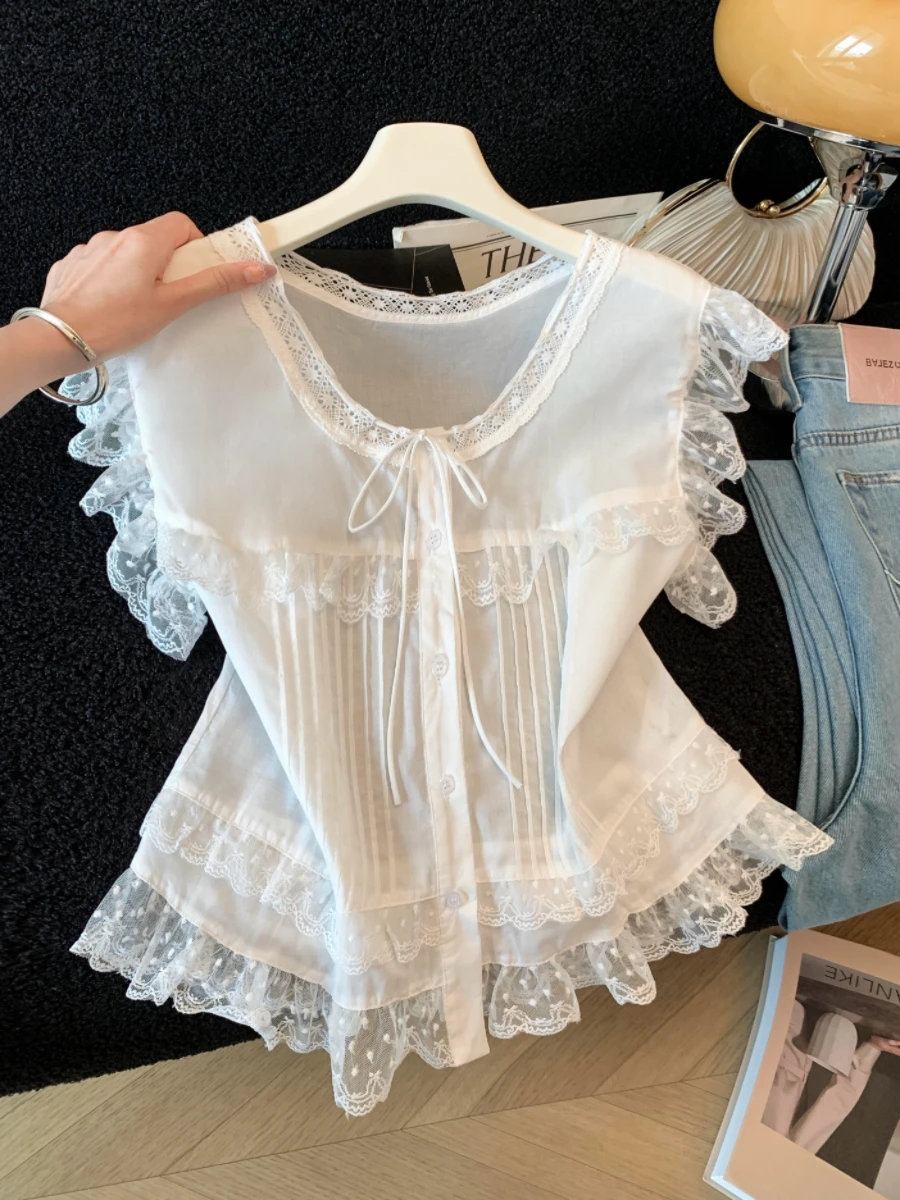 White Lace Earlet Trimmed Shirt Women's Fashion Summer New Unique Beautiful Tie Doll Shirt Top Breathable Thin Sleeveless Car...
White Lace Earlet Trimmed Shirt Women's Fashion Summer New Unique Beautiful Tie Doll Shirt Top Breathable Thin Sleeveless Car...