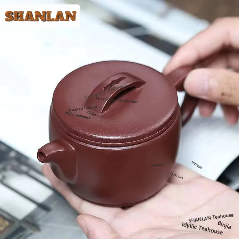 230ml Antique Yixing Purple Clay Teapot Handmade Large Caliber Pot Raw Ore Purple Zhu Mud Kettle With Infuser Zisha Teaset Craft
230ml Antique Yixing Purple Clay Teapot Handmade Large Caliber Pot Raw Ore Purple Zhu Mud Kettle With Infuser Zisha Teaset Craft