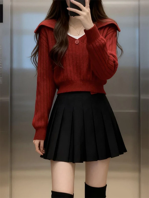 Red Knitted Base Shirt Women's Autumn Winter Short High Waist Slimming Skirt Two Piece Set Fashionable Commute Style Long Sleeve
Red Knitted Base Shirt Women's Autumn Winter Short High Waist Slimming Skirt Two Piece Set Fashionable Commute Style Long Sleeve