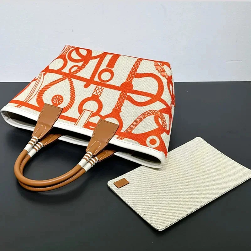 2024 Canvas Real Leather Handbags Totes Latest Designer Women Shoulder Bags Mommy Bag Large Capacity Fashion Casual Bag
2024 Canvas Real Leather Handbags Totes Latest Designer Women Shoulder Bags Mommy Bag Large Capacity Fashion Casual Bag