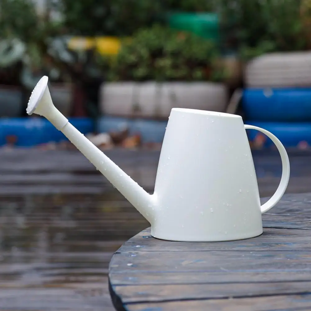 Prevent Overwatering with Plastic Spout Lightweight 1.8l Watering with Long Spout Removable Sprinkler for Indoor for Houseplants
Prevent Overwatering with Plastic Spout Lightweight 1.8l Watering with Long Spout Removable Sprinkler for Indoor for Houseplants