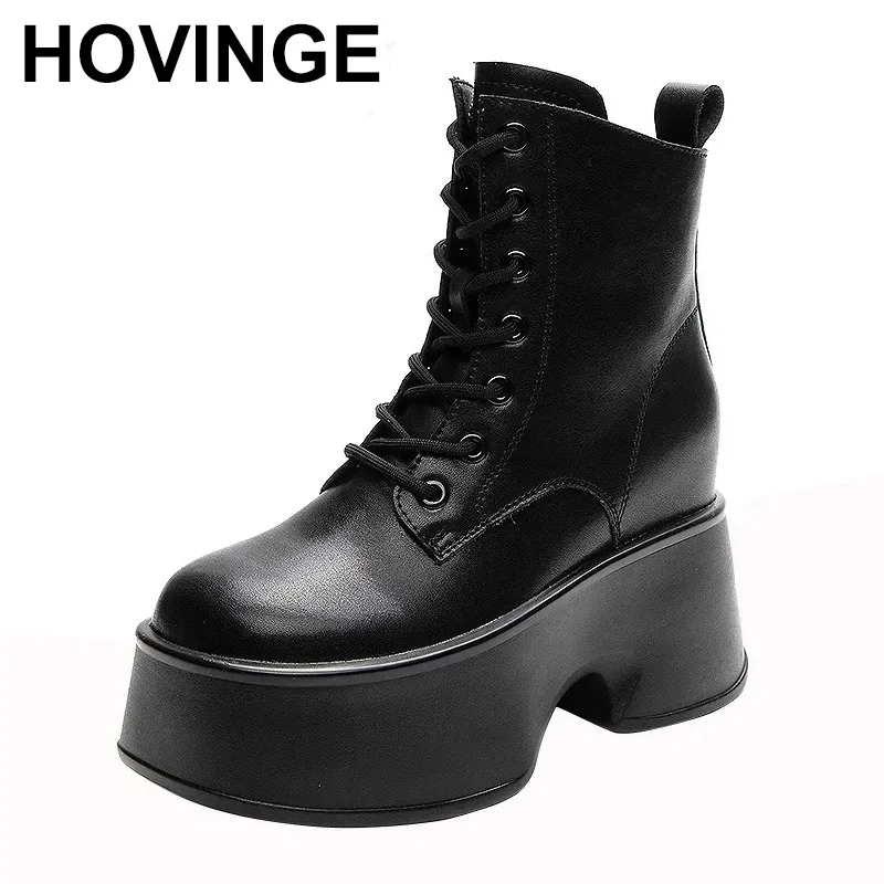 2025 11cm Height Increasing Boots for Women Classic Winter Warm Plush Chunky Boots Ladies Street British Style Shoes
2025 11cm Height Increasing Boots for Women Classic Winter Warm Plush Chunky Boots Ladies Street British Style Shoes