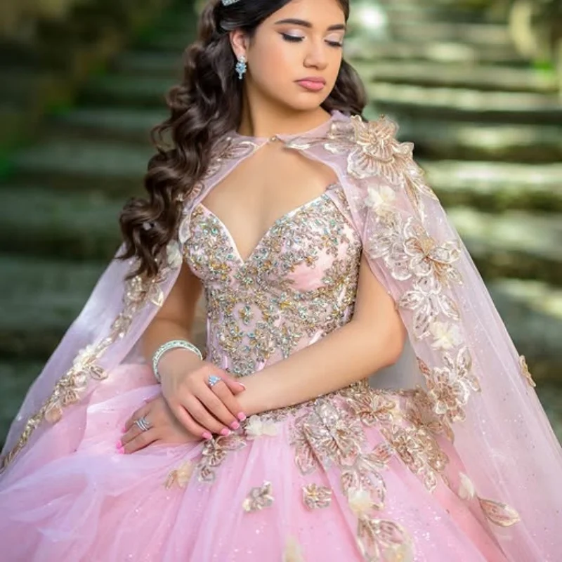 Customized Pink Quinceanera Dresses Off the Shoulder sequin applique Tull 3D flower Long tail Vestido 15 Quinceanera
Customized Pink Quinceanera Dresses Off the Shoulder sequin applique Tull 3D flower Long tail Vestido 15 Quinceanera
