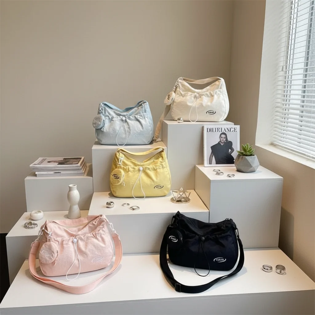 Summer Popular Versatile Drawstring Crossbody Bag Trendy Pleated Design Large Capacity Casual Tote Bag Fashion Shoulder Bag
Summer Popular Versatile Drawstring Crossbody Bag Trendy Pleated Design Large Capacity Casual Tote Bag Fashion Shoulder Bag