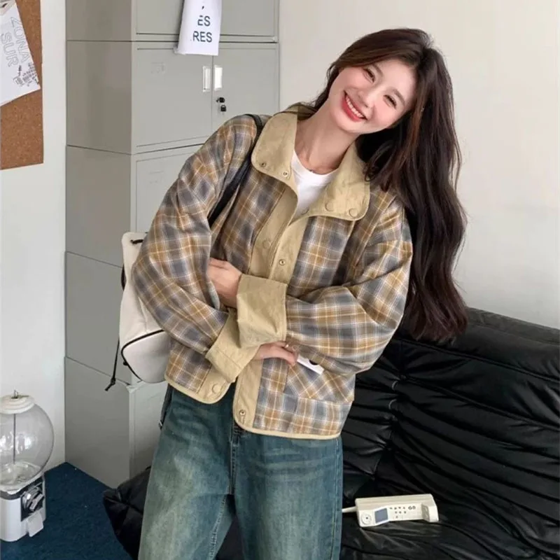 Женские пальто с двойным проникновением, новинка 2023 года, весенне-осенняя нишевая куртка, дизайнерская корейская верхняя одежда, короткая клетчатая верхняя одежда, женский топ
Женские пальто с двойным проникновением, новинка 2023 года, весенне-осенняя нишевая куртка, дизайнерская корейская верхняя одежда, короткая клетчатая верхняя одежда, женский топ