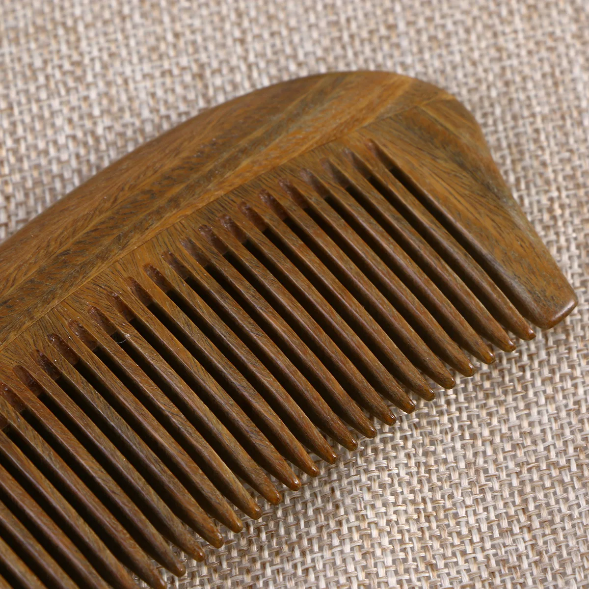 Green Sandalwood Hair Comb Thick Handle Wooden Close Teeth Anti-Static Hair Care Head Massage Beard Comb Daily
Green Sandalwood Hair Comb Thick Handle Wooden Close Teeth Anti-Static Hair Care Head Massage Beard Comb Daily