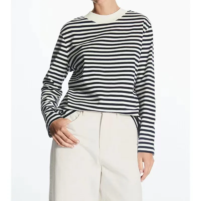 Dave&di Classic Navy Blue Striped Loose Chenille High Round Neck Long Sleeve Casual Base T-shirt For Women
Dave&di Classic Navy Blue Striped Loose Chenille High Round Neck Long Sleeve Casual Base T-shirt For Women