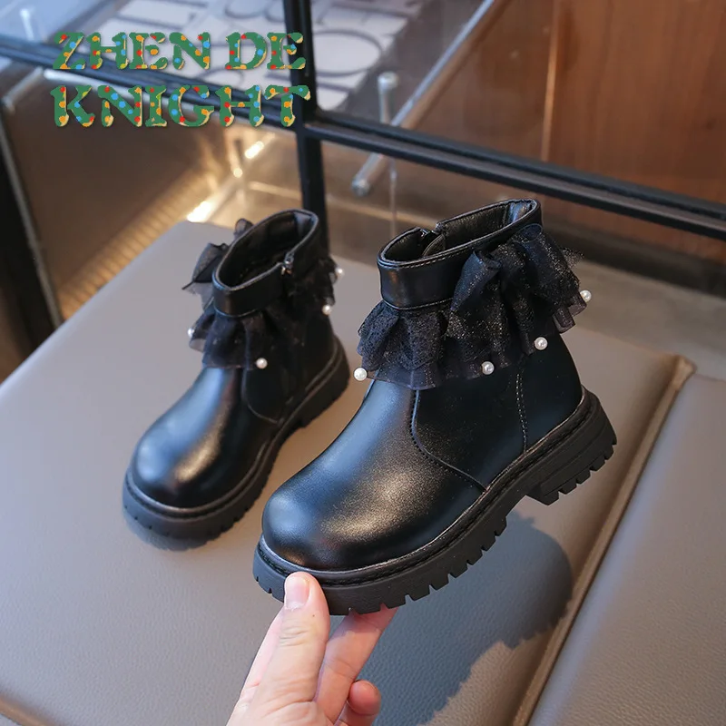 2025 A/W New Little Girls Footwear Fashion Lace Pearl Solid Color Boots Cotton Lined Leather Kids Shoes
2025 A/W New Little Girls Footwear Fashion Lace Pearl Solid Color Boots Cotton Lined Leather Kids Shoes