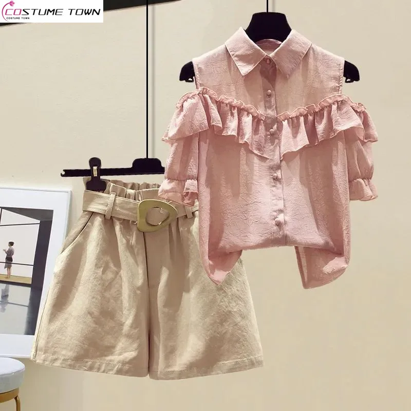 Fashion Casual Women's Set 2023 Spring/Summer Korean Version Slim and Age Reducing Shoulder Leakage Top and Shorts Two Piece Set
Fashion Casual Women's Set 2023 Spring/Summer Korean Version Slim and Age Reducing Shoulder Leakage Top and Shorts Two Piece Set