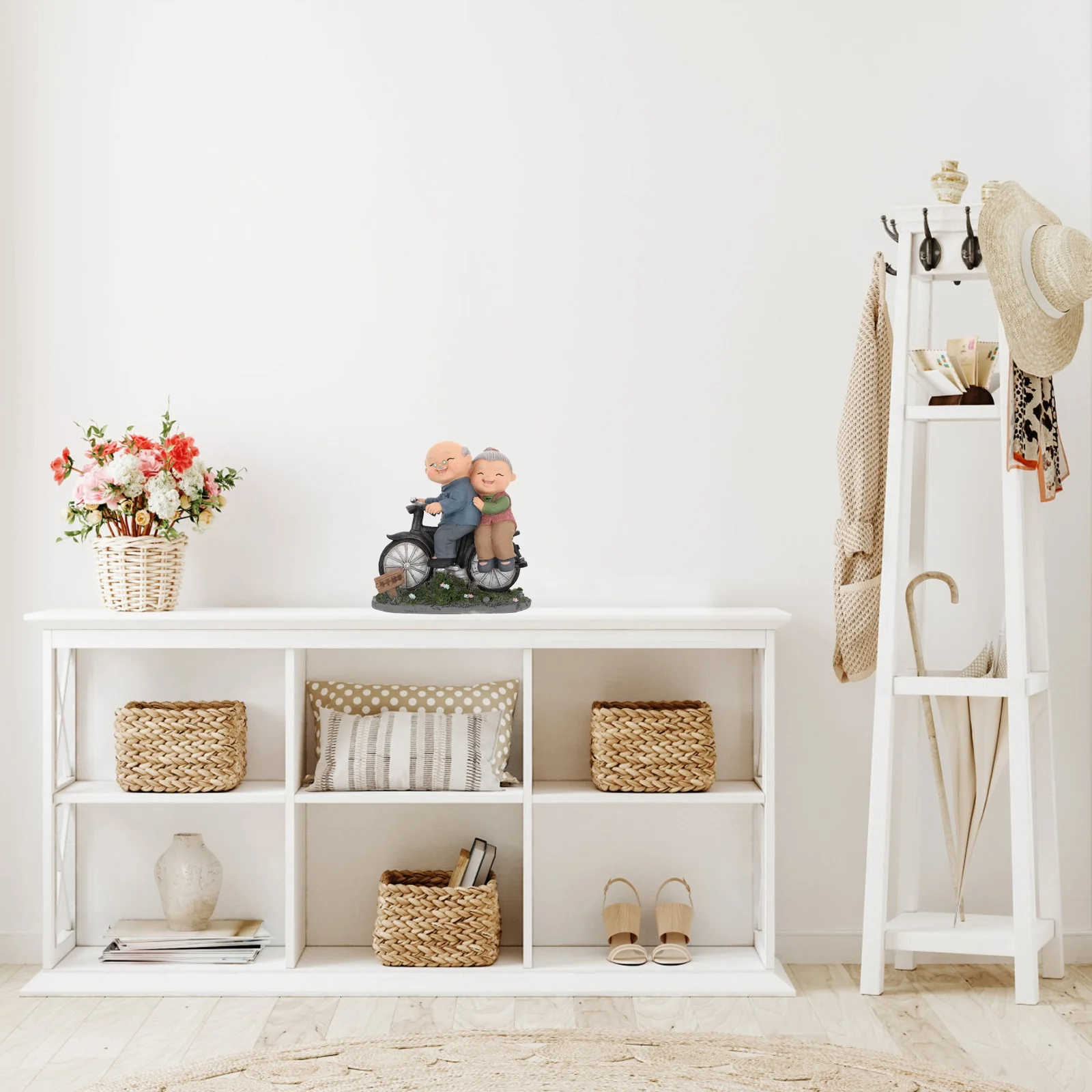 Elderly Couple Resin Ornament Exquisite Appearance Wedding Anniversary Desktop Decoration Valentines Day Gift Desktop Figurine 
Elderly Couple Resin Ornament Exquisite Appearance Wedding Anniversary Desktop Decoration Valentines Day Gift Desktop Figurine