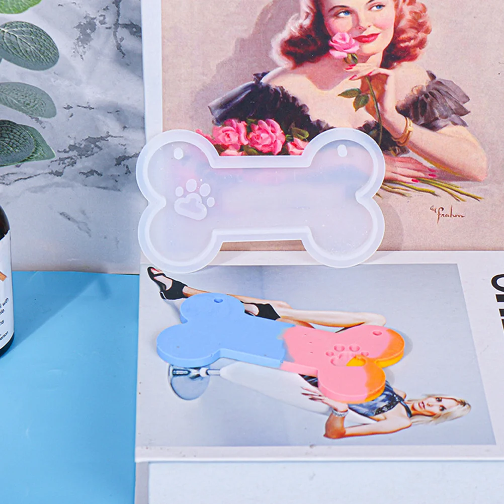 1Set Silicone Dog Bone Tag Mold DIY Bone Casting Mould Resin Keychain Mold Handmade Soap Hanging Tag Maker 
1Set Silicone Dog Bone Tag Mold DIY Bone Casting Mould Resin Keychain Mold Handmade Soap Hanging Tag Maker