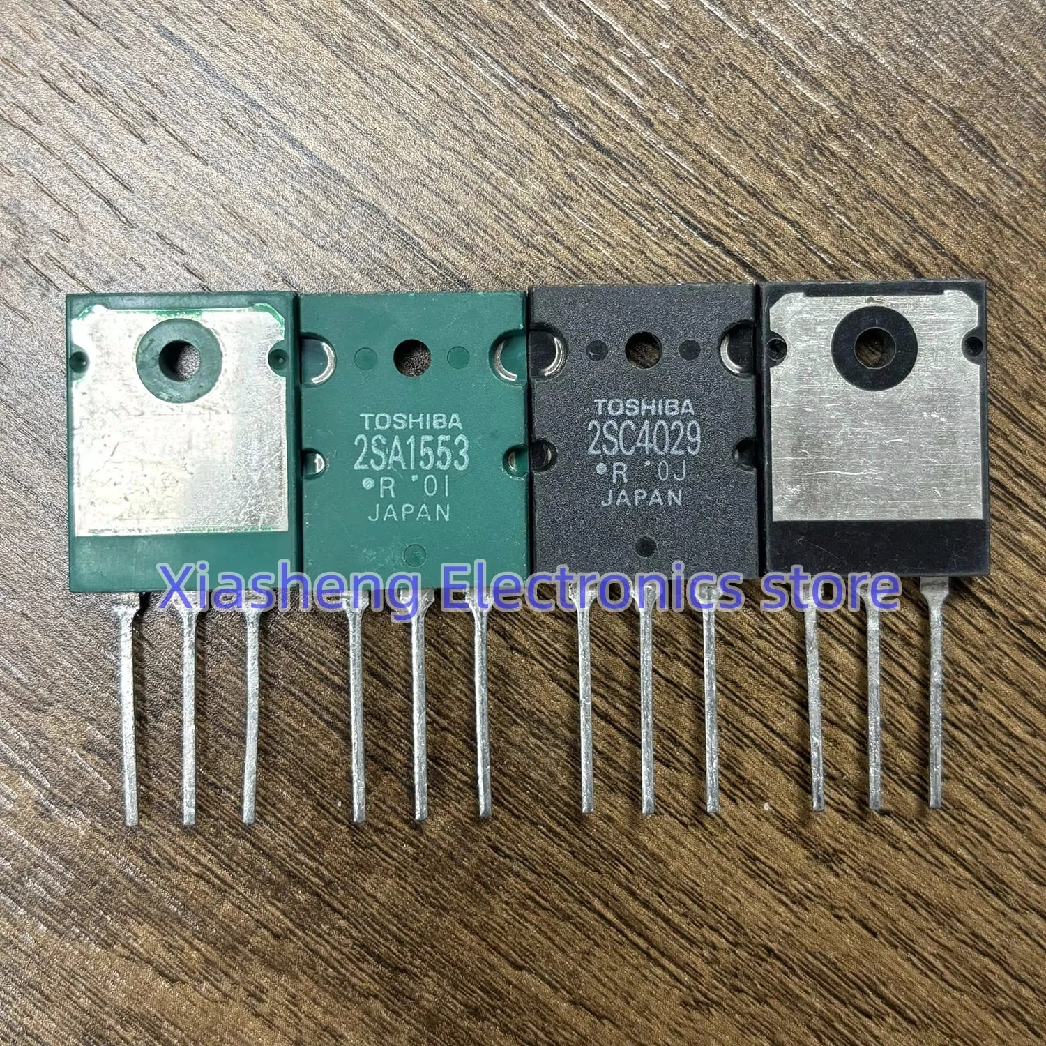 New Original 2Pairs 2SA1553 A1553 + 2SC4029 C4029 TO-264 Audio Amplifier Transistor In Stock Good Quality
New Original 2Pairs 2SA1553 A1553 + 2SC4029 C4029 TO-264 Audio Amplifier Transistor In Stock Good Quality
