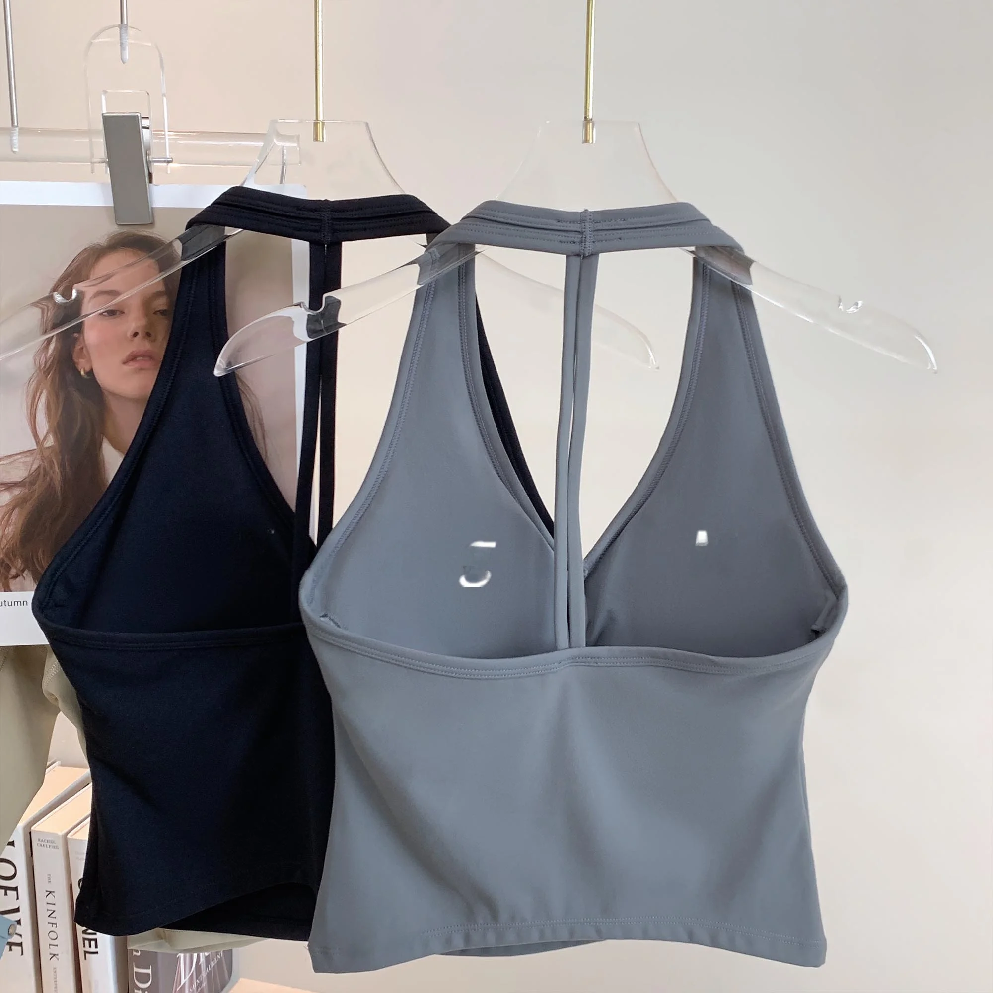 Sexy Bal Tank Top Women's ort Yoga Vest Nylon Fabric Inner Wear Outer Wear Summer Autumn Seasonal Faion Trend
Sexy Bal Tank Top Women's ort Yoga Vest Nylon Fabric Inner Wear Outer Wear Summer Autumn Seasonal Faion Trend