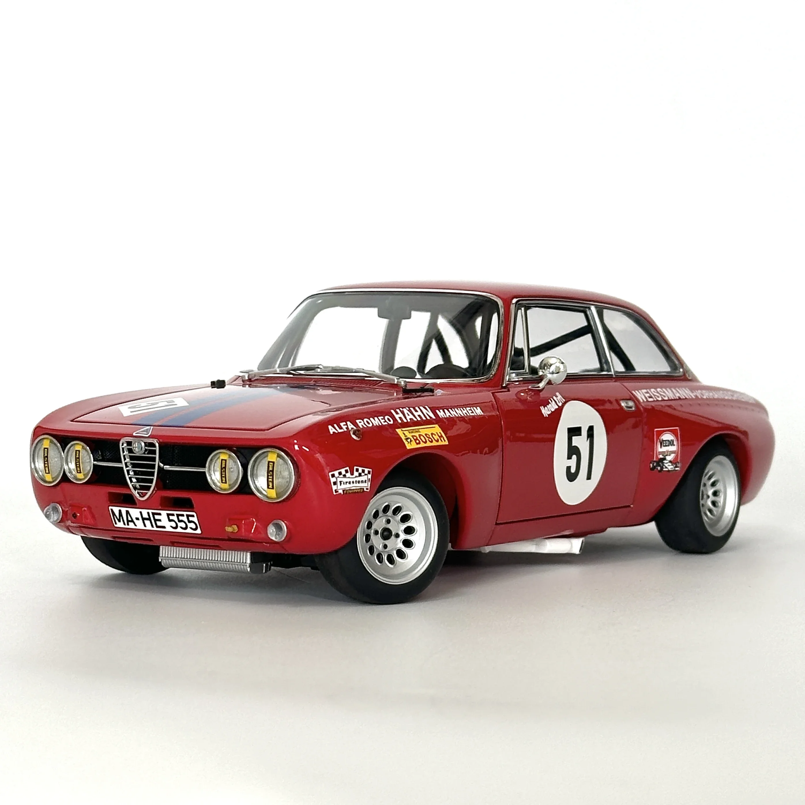 Autoart 1:18 Alfa GT Am Hahne DRM 1971 Simulation Limited Edition All Open Alloy Metal Static Car Model Toy Gift
Autoart 1:18 Alfa GT Am Hahne DRM 1971 Simulation Limited Edition All Open Alloy Metal Static Car Model Toy Gift