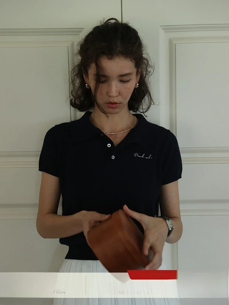 Who Peach American Retro Knitted Wool ort Sve Ne T-irt Women's New Sle Summer Thin Regular Length Straight Cut
Who Peach American Retro Knitted Wool ort Sve Ne T-irt Women's New Sle Summer Thin Regular Length Straight Cut