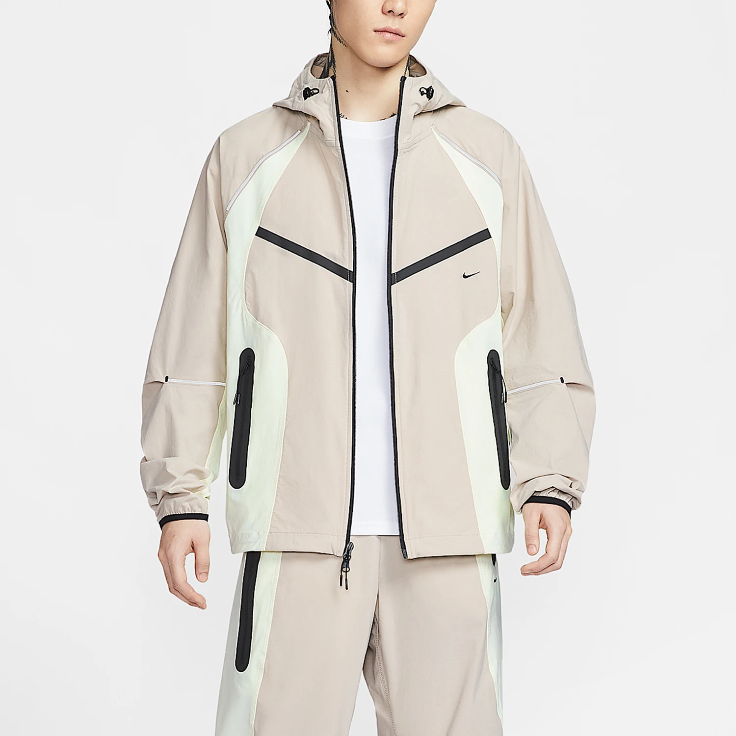 Nike Authentic Spring Style Men's Patchwork Mesh Sports Jacket IU7497-236
Nike Authentic Spring Style Men's Patchwork Mesh Sports Jacket IU7497-236