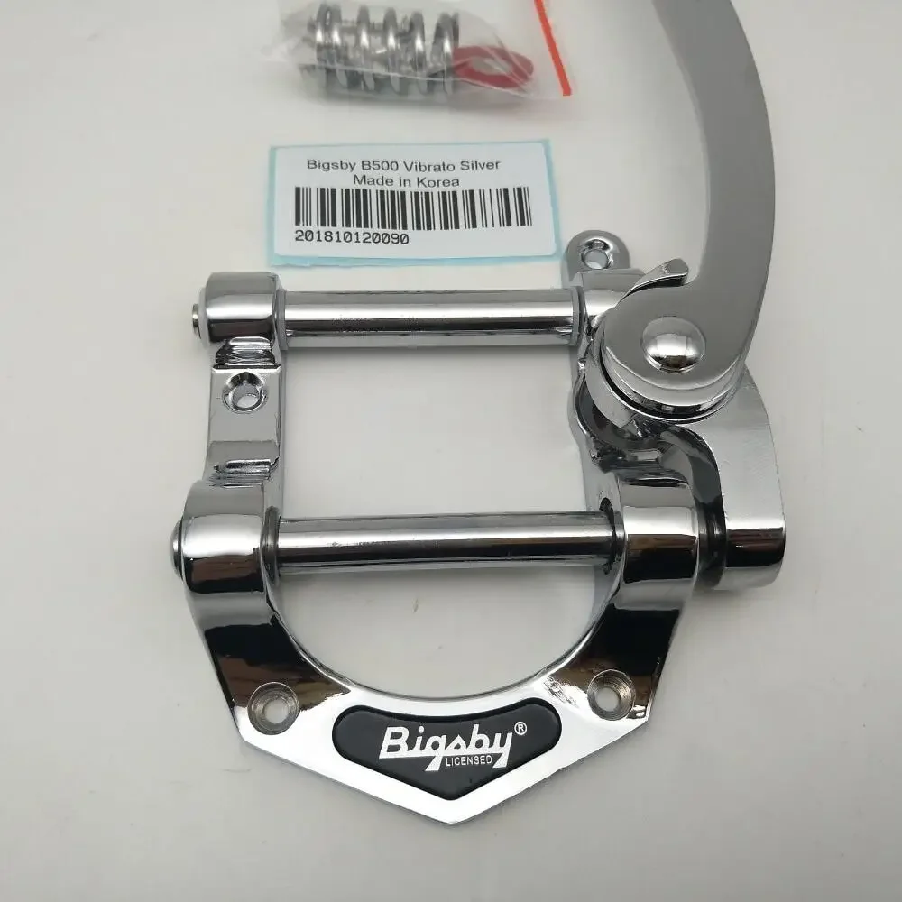 Upgrade Guitarra Tremolo B500 Vibrato Bridge Electric Guitar Tailpiece Professional Guitar Accessories Three colours available
Upgrade Guitarra Tremolo B500 Vibrato Bridge Electric Guitar Tailpiece Professional Guitar Accessories Three colours available