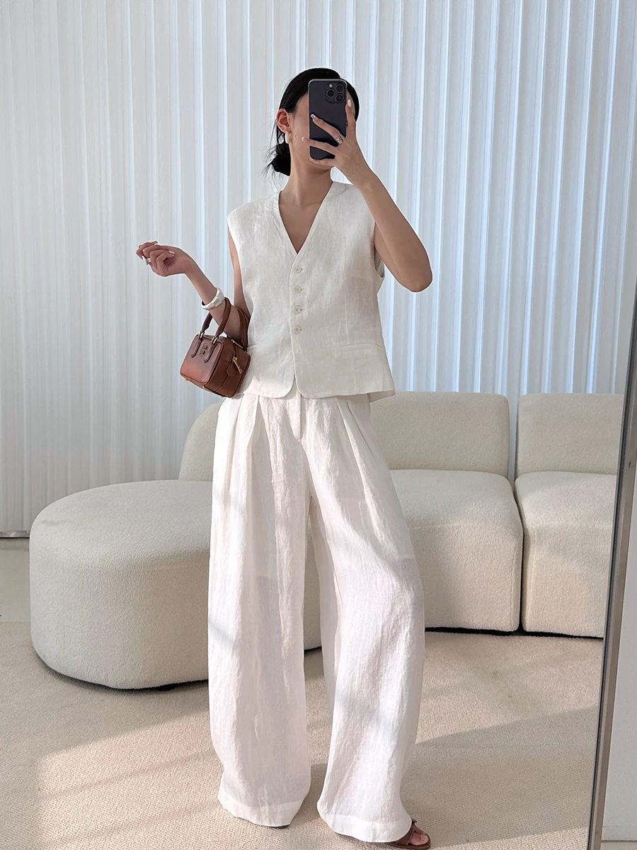 CHICMOC 100% Linen Single-Button Casual Vest 2026 Summer New Women's V-Neck Sleeveless Top Original Design Regular Length
CHICMOC 100% Linen Single-Button Casual Vest 2026 Summer New Women's V-Neck Sleeveless Top Original Design Regular Length