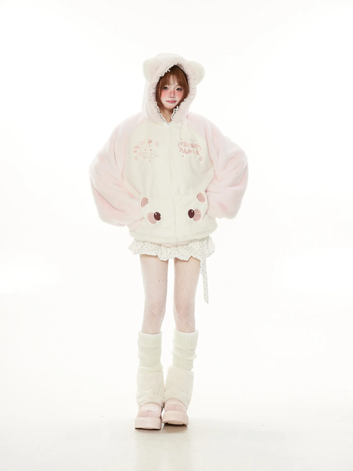 Cute Cartoon Embroidery Contrast Color oulder Placed Fluffy Ear Hooded Cotton Jaet Women Winter Thiened Beautiful Coat
Cute Cartoon Embroidery Contrast Color oulder Placed Fluffy Ear Hooded Cotton Jaet Women Winter Thiened Beautiful Coat