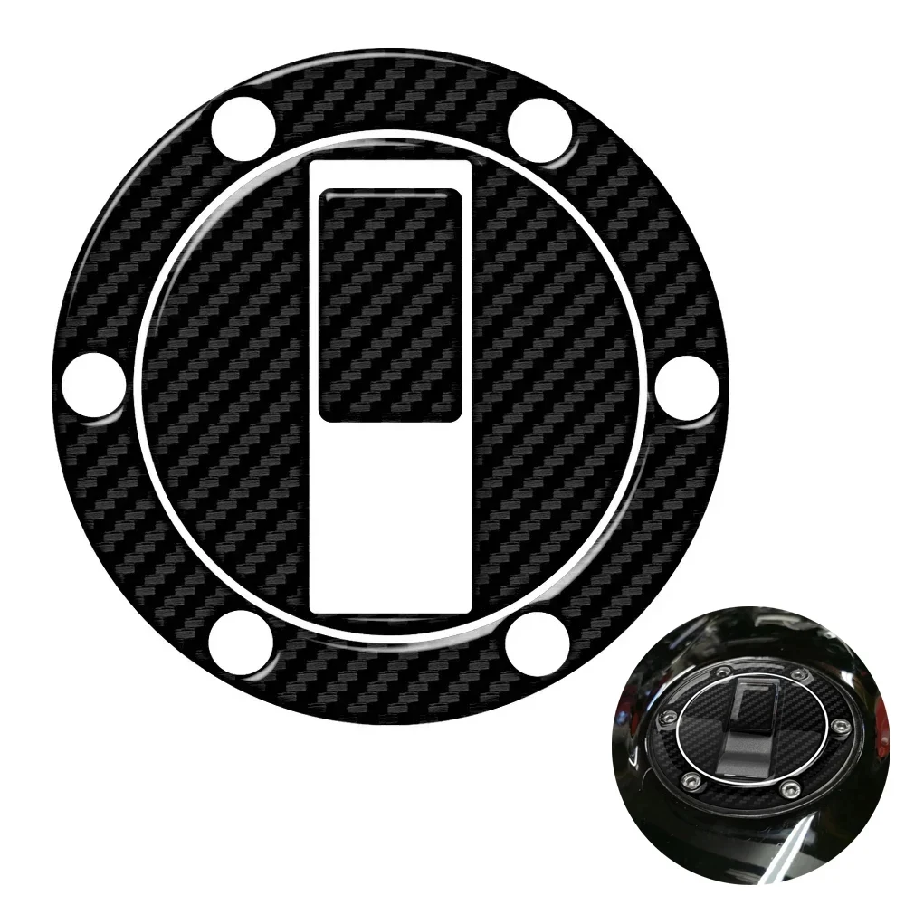 Для моделей Triumph Tiger Daytona Street Triple, а также для трех мотоциклетных моделей, комплект наклеек с текстурой карбона на крышку топливного бака.
Для моделей Triumph Tiger Daytona Street Triple, а также для трех мотоциклетных моделей, комплект наклеек с текстурой карбона на крышку топливного бака.