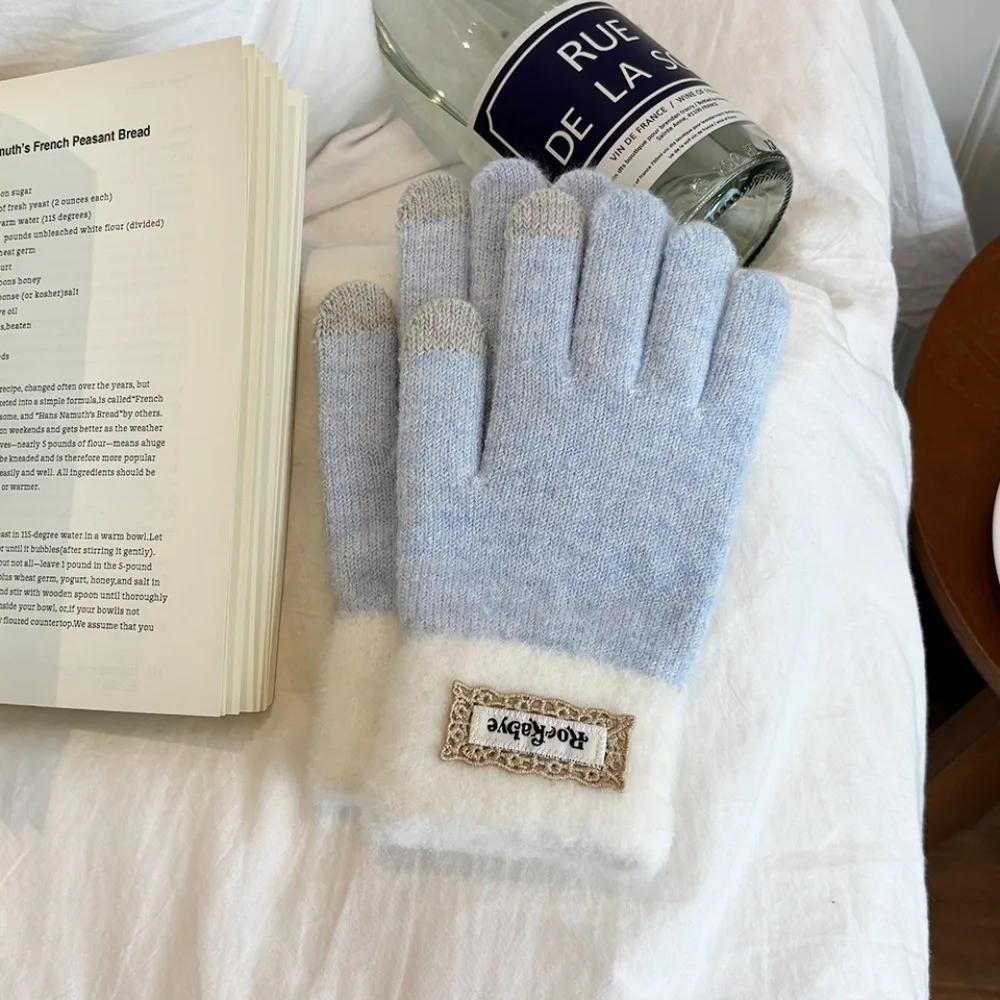 Модные перчатки с сенсорным экраном и пятью пальцами, утепленные вязаные перчатки, флисовые варежки, осень-зима
Модные перчатки с сенсорным экраном и пятью пальцами, утепленные вязаные перчатки, флисовые варежки, осень-зима