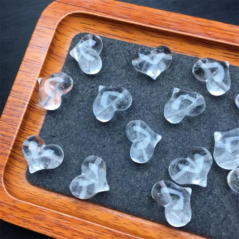 5PCS Natural Clear Quartz Peach Heart Bead Carving Pendant Carving Jewelry Healing Stone For Men Women Decoration Jewelry 17MM
5PCS Natural Clear Quartz Peach Heart Bead Carving Pendant Carving Jewelry Healing Stone For Men Women Decoration Jewelry 17MM
