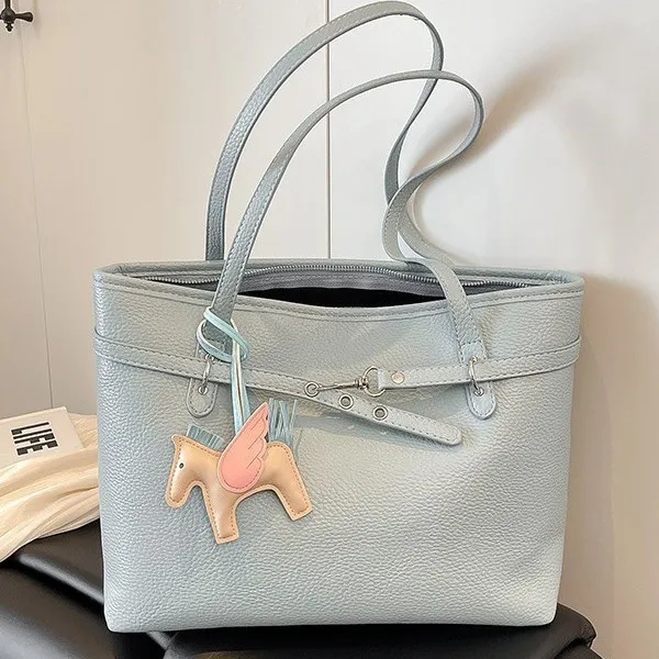 2025 Vintage Tote Bag Women Fashion Large Capacity Shoulder Bag Retro Minimalist Work Bag Chic Casual Accessory
2025 Vintage Tote Bag Women Fashion Large Capacity Shoulder Bag Retro Minimalist Work Bag Chic Casual Accessory