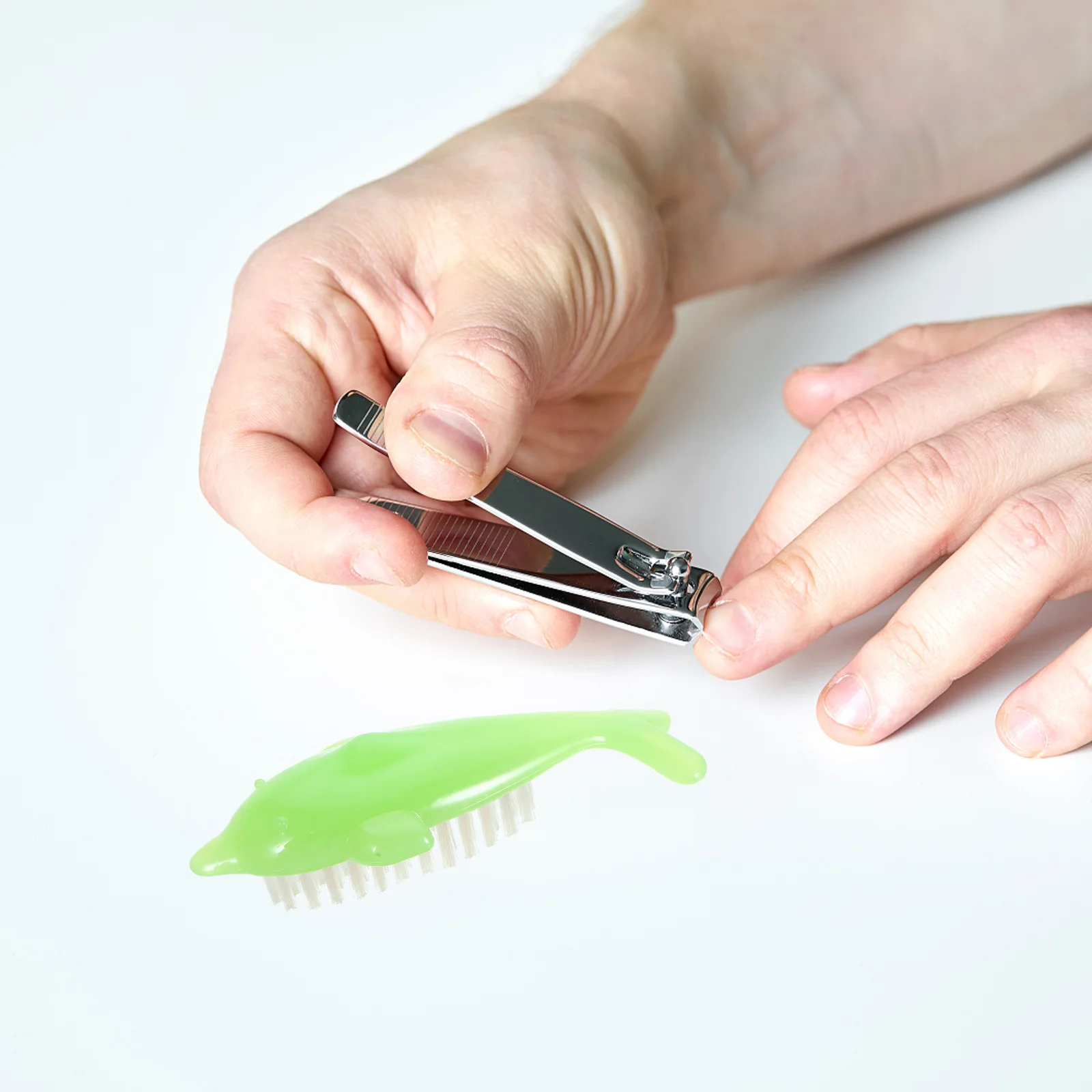 4 Pcs Nail Brush Fingernail Cleaning Brushes Dolphin Shaped Manicure Tools Plastic PP Material Practical Handle Design Home Use
4 Pcs Nail Brush Fingernail Cleaning Brushes Dolphin Shaped Manicure Tools Plastic PP Material Practical Handle Design Home Use