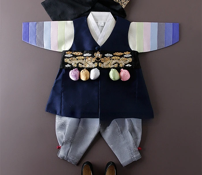 Boys Hanbok Korean Imported Fabric Boy Hanbok Stage Performance Hanbok Boys and Children's Costumes
Boys Hanbok Korean Imported Fabric Boy Hanbok Stage Performance Hanbok Boys and Children's Costumes