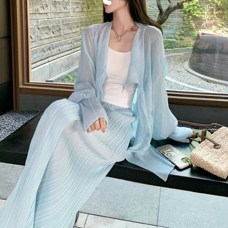 Miyake Fall New Women's Blue Shirt Jacket Long-sleeved Cardigan Sun Shirt Large Size Stretch Leisure Loose Wide Leg Pants Suit
Miyake Fall New Women's Blue Shirt Jacket Long-sleeved Cardigan Sun Shirt Large Size Stretch Leisure Loose Wide Leg Pants Suit