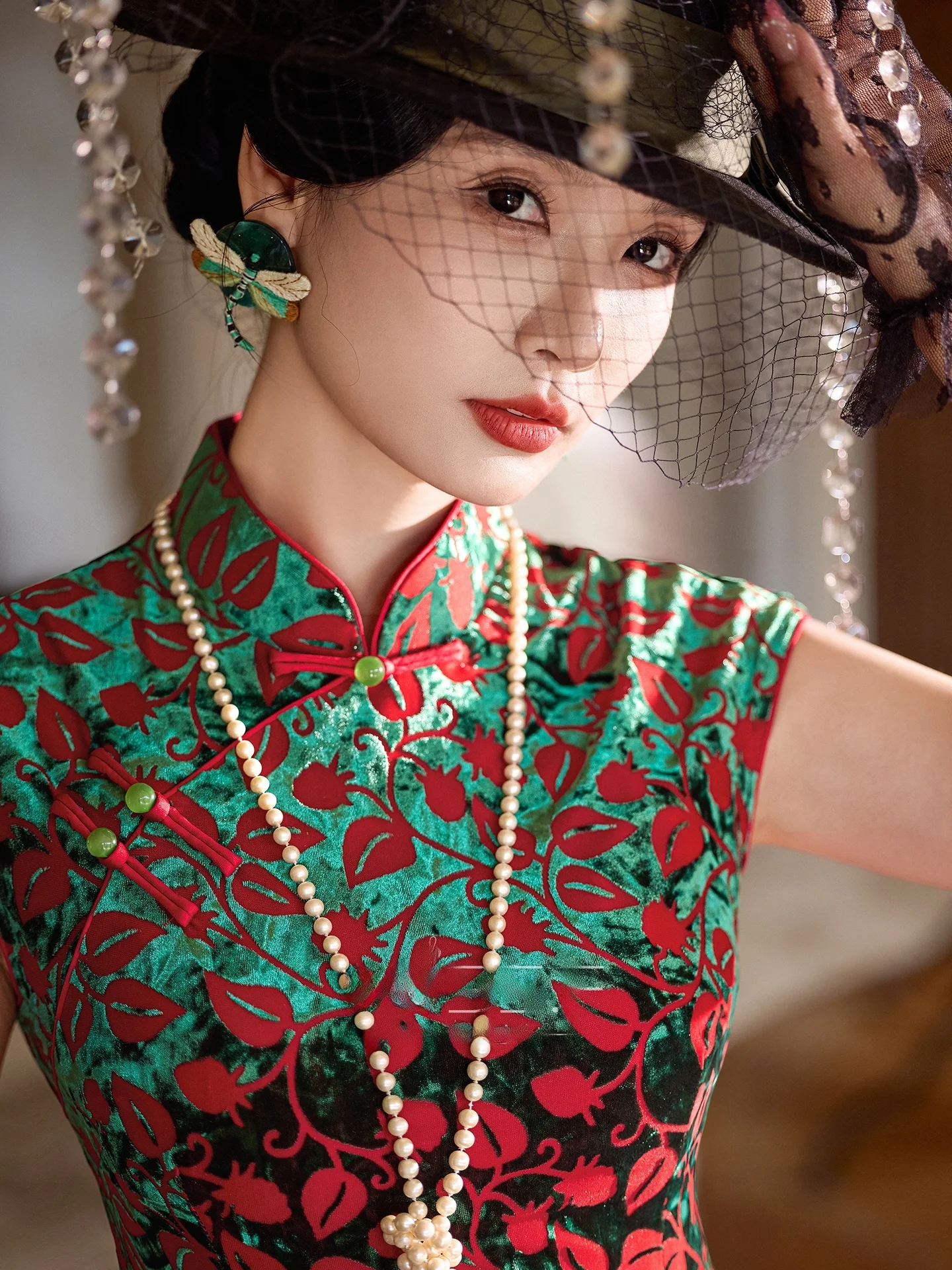 Velvet Retro Republic of Chi Women's New 2026 anghai ow Ceremony Dr Long Qipao ort Sve Floral
Velvet Retro Republic of Chi Women's New 2026 anghai ow Ceremony Dr Long Qipao ort Sve Floral