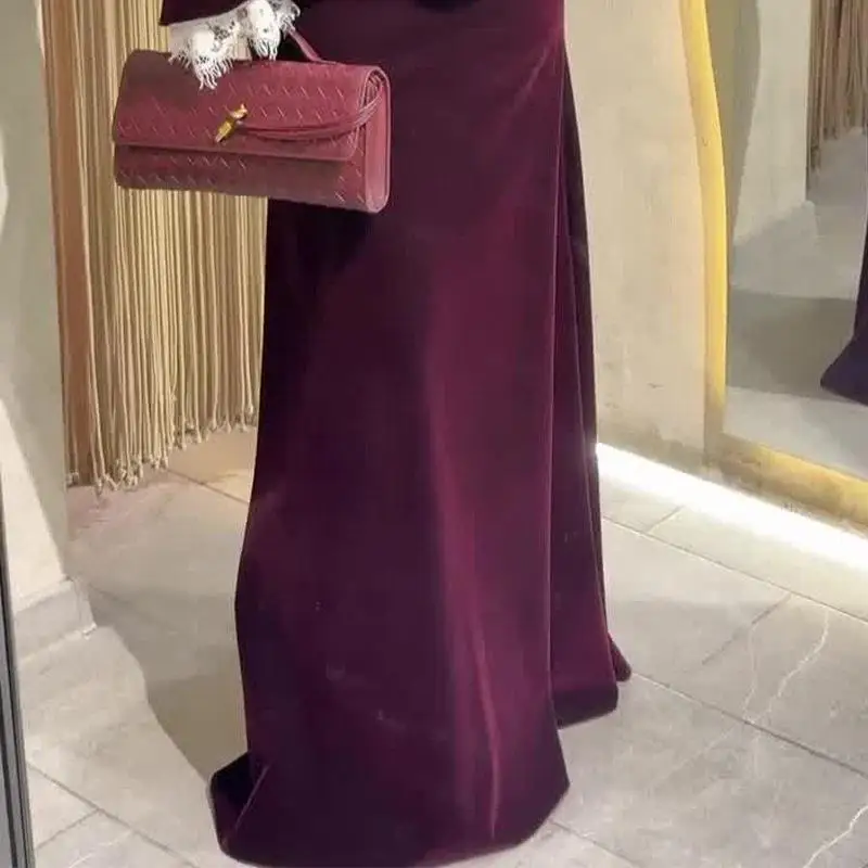 Elegant Lace Splice Waist-Cinching Winter Outfit Purple Three-Piece Set for Women Fashionable Ensemble Long Sleeve
Elegant Lace Splice Waist-Cinching Winter Outfit Purple Three-Piece Set for Women Fashionable Ensemble Long Sleeve