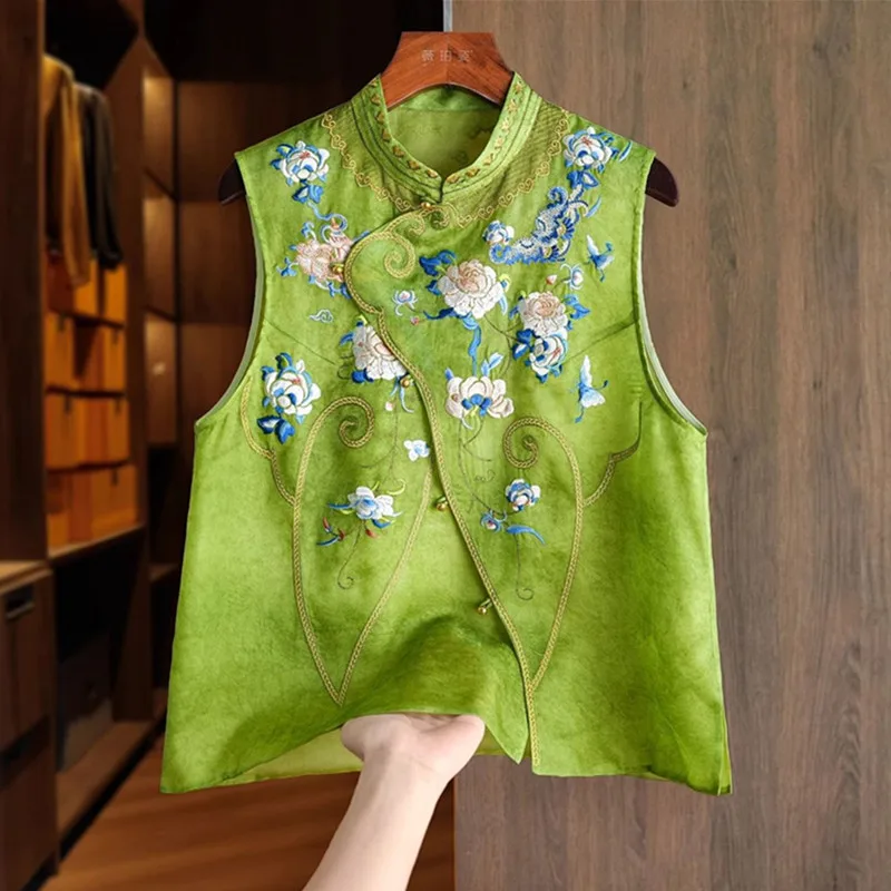 New Outerwear Women's Jackets National Wind Chinese Style Stand Collar Heavy Industry Embroidery Vests New Buckle Vest Retro Top
New Outerwear Women's Jackets National Wind Chinese Style Stand Collar Heavy Industry Embroidery Vests New Buckle Vest Retro Top