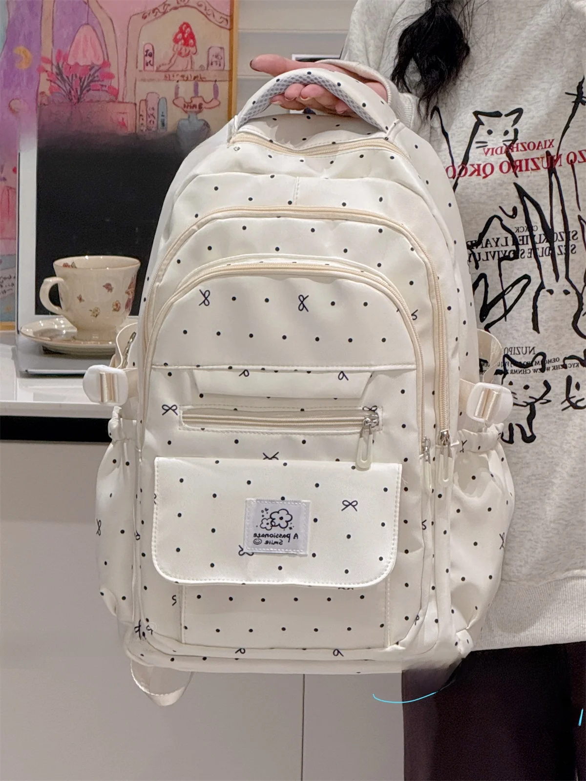 High Capacity Multi-Layer White Backpack for Junior And High School Girls Sweet College Style Waterproof Shoulder Bag with Co...
High Capacity Multi-Layer White Backpack for Junior And High School Girls Sweet College Style Waterproof Shoulder Bag with Co...