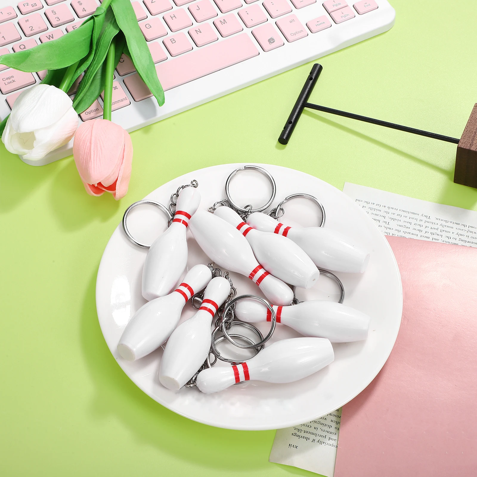 8pcs Bowling Keychains Pin Pendant Charm Decorative Key Ring for Bag Backpack Sports Memorabilia Party Decoration
8pcs Bowling Keychains Pin Pendant Charm Decorative Key Ring for Bag Backpack Sports Memorabilia Party Decoration